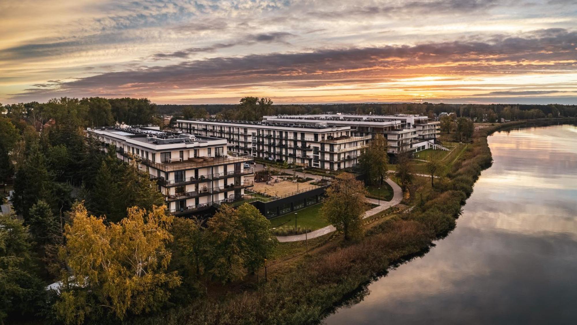 Apartamenty Sun & Snow Sagaris Z Basenem Dziwnów Exterior foto
